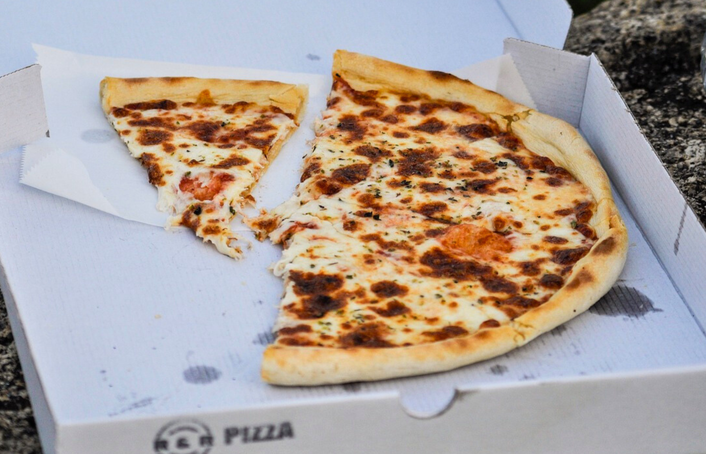 Read more about the article The Trouble With Takeaways When You’re Gluten Free